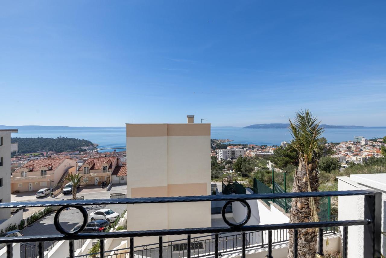 Villa Smaragd - Lapis - Luxury Apartment With Shared Pool Makarska Eksteriør billede