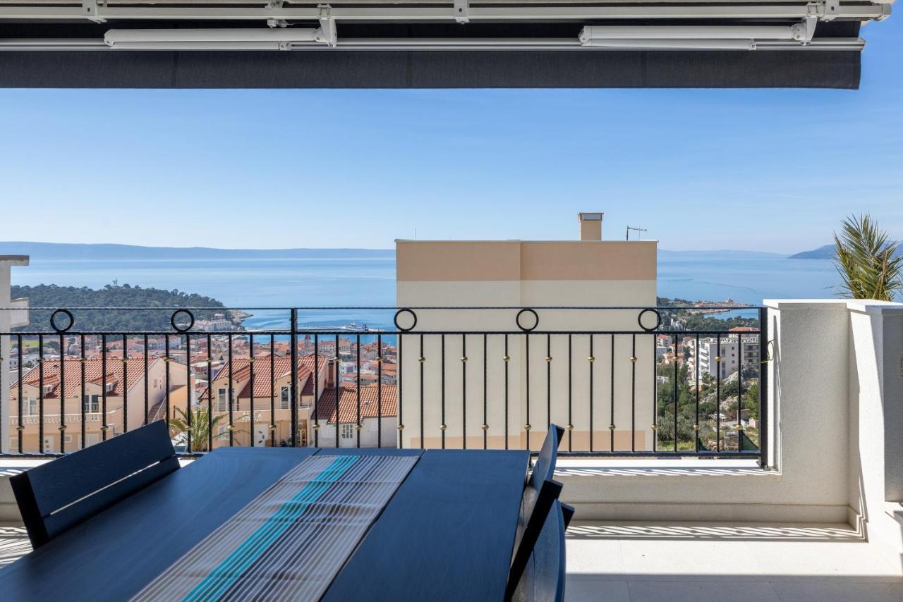 Villa Smaragd - Lapis - Luxury Apartment With Shared Pool Makarska Eksteriør billede