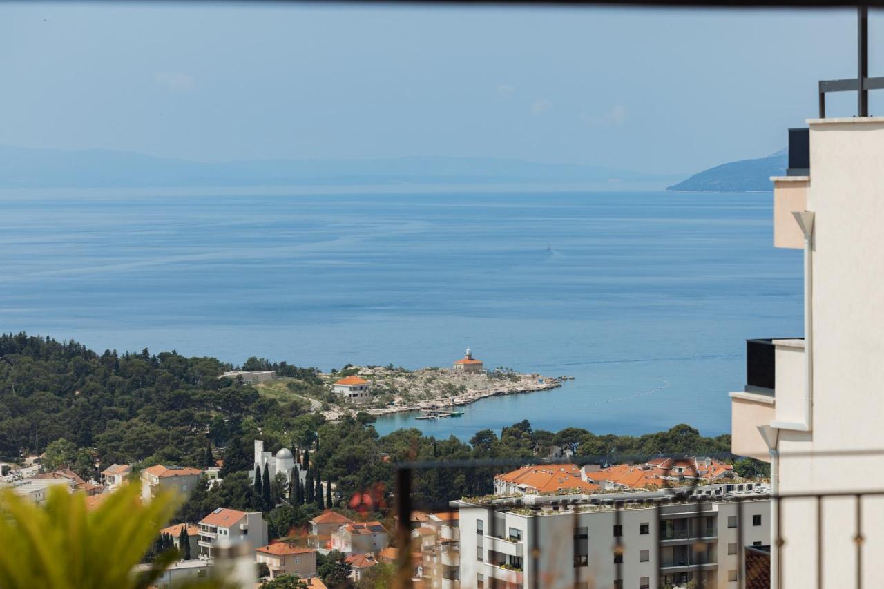 Villa Smaragd - Lapis - Luxury Apartment With Shared Pool Makarska Eksteriør billede