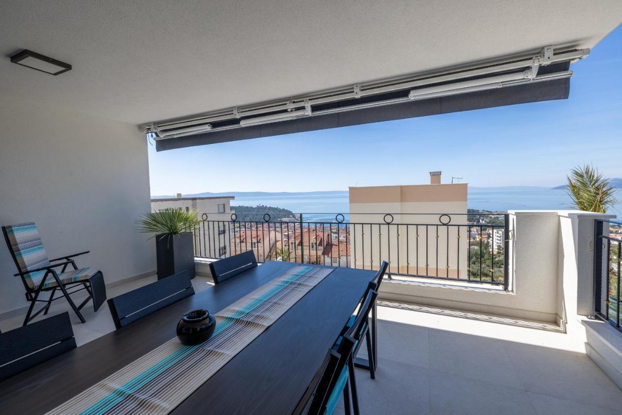 Villa Smaragd - Lapis - Luxury Apartment With Shared Pool Makarska Eksteriør billede