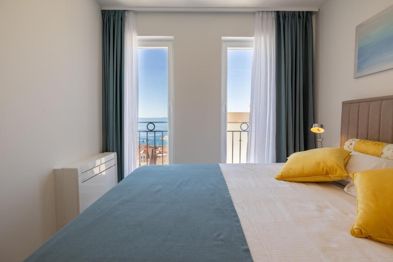 Villa Smaragd - Lapis - Luxury Apartment With Shared Pool Makarska Eksteriør billede